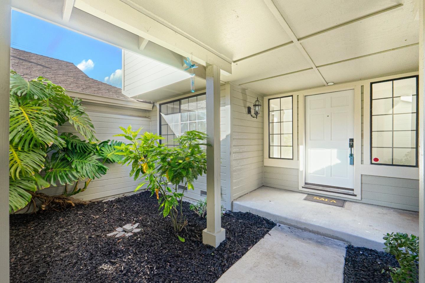 Detail Gallery Image 1 of 33 For 474 Medanos Ct, Fremont,  CA 94539 - 2 Beds | 2/1 Baths