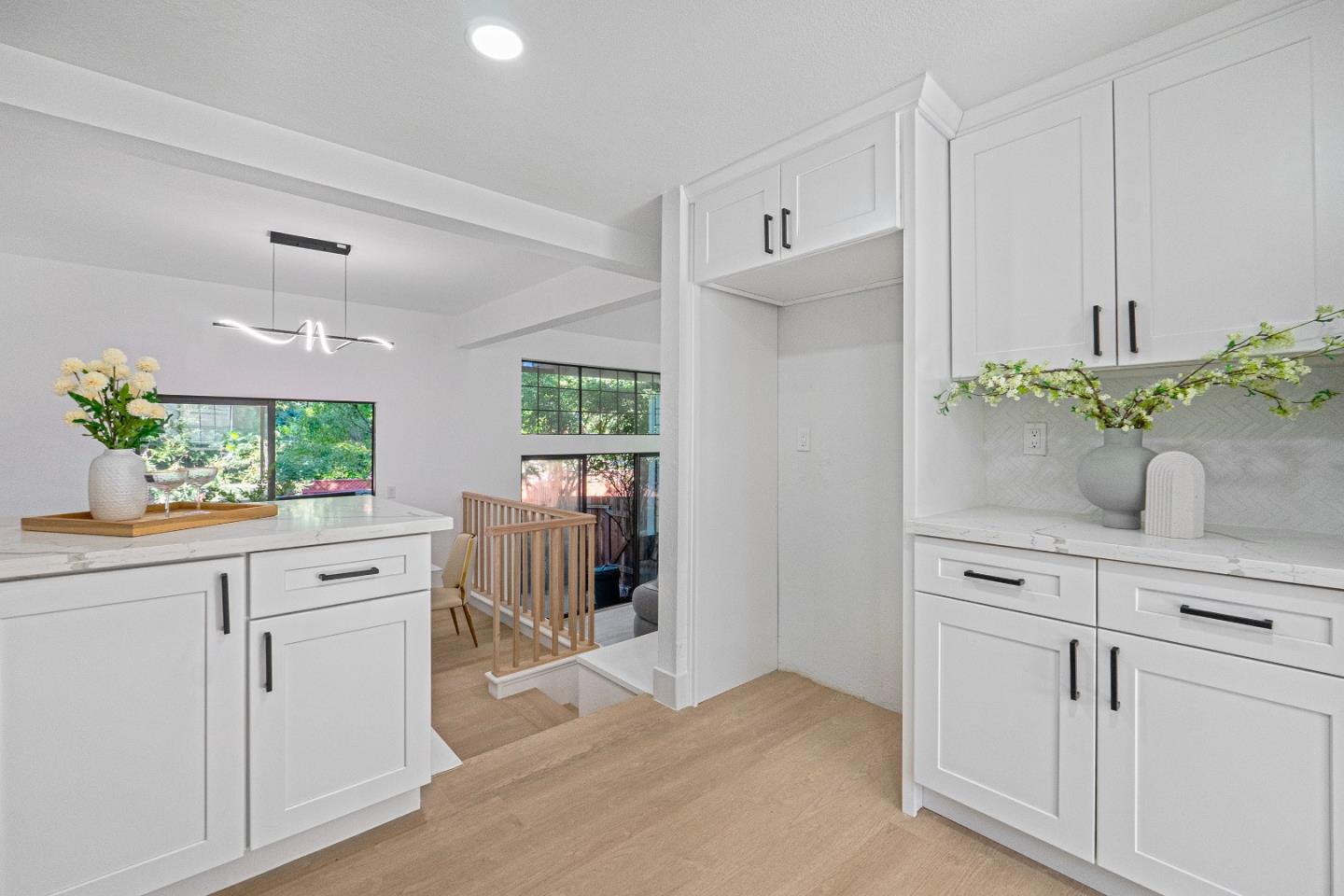 Detail Gallery Image 13 of 33 For 474 Medanos Ct, Fremont,  CA 94539 - 2 Beds | 2/1 Baths