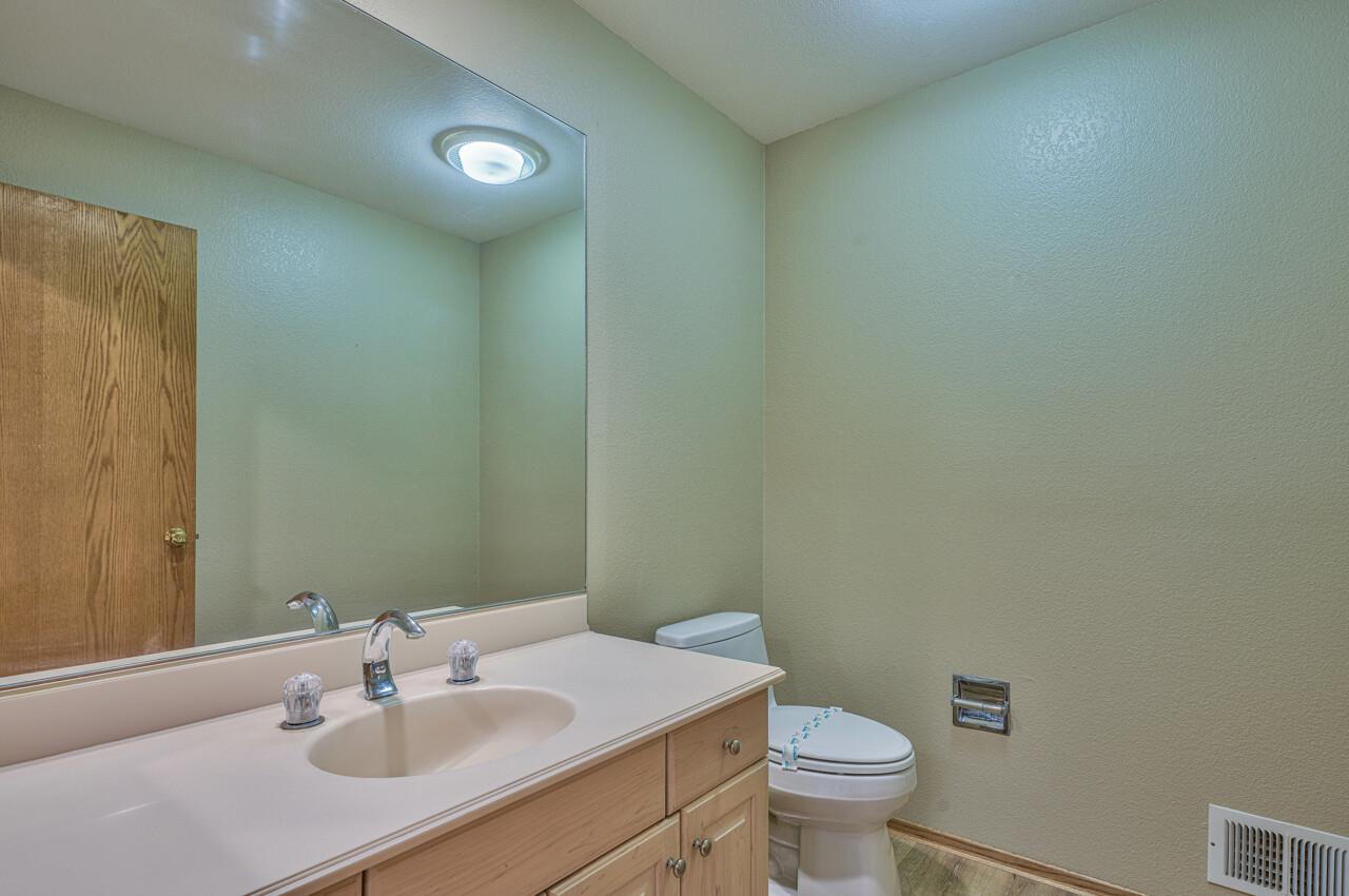 Detail Gallery Image 21 of 62 For 68 San Benancio Rd, Salinas,  CA 93908 - 6 Beds | 3/1 Baths