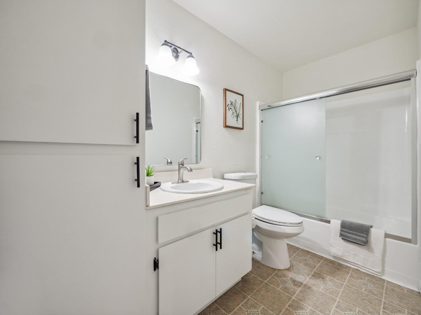 Detail Gallery Image 23 of 33 For 106 Mohave Ter #18,  Fremont,  CA 94539 - 2 Beds | 2 Baths