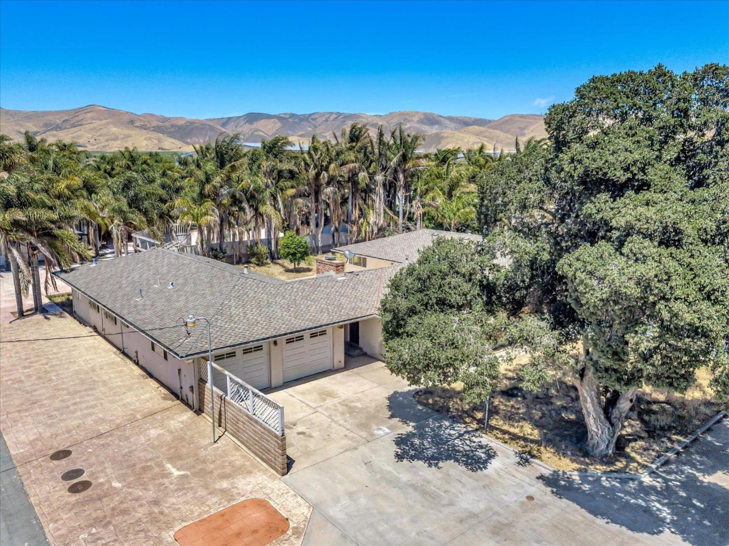 Detail Gallery Image 1 of 120 For 1761 Metz Rd, Soledad,  CA 93960 - 4 Beds | 2/3 Baths