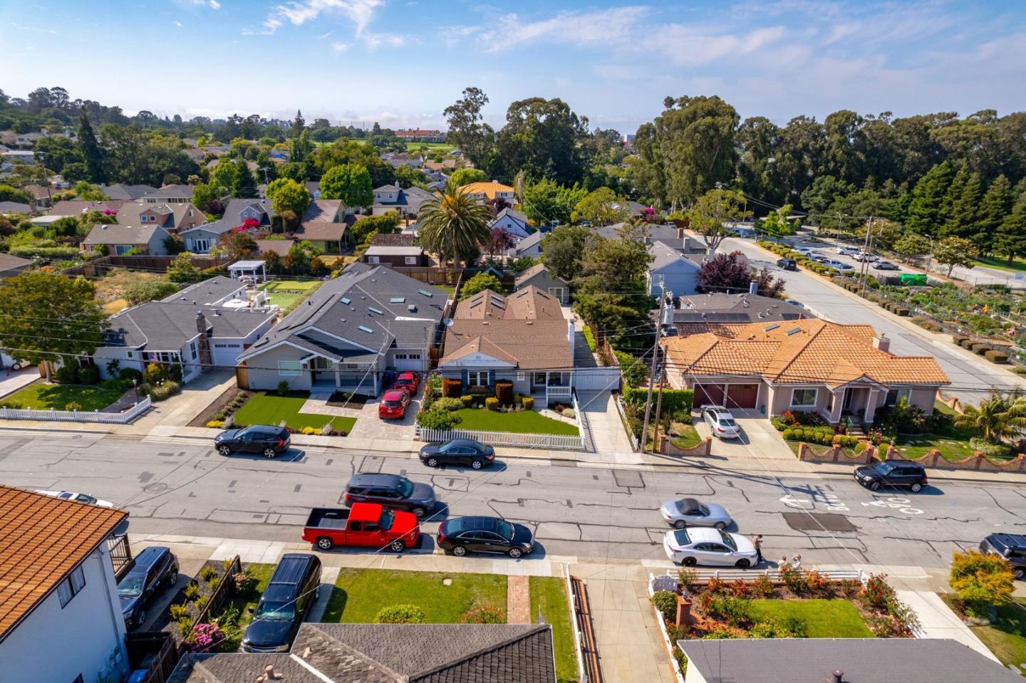 Detail Gallery Image 42 of 45 For 704 28th Ave, San Mateo,  CA 94403 - 4 Beds | 3 Baths