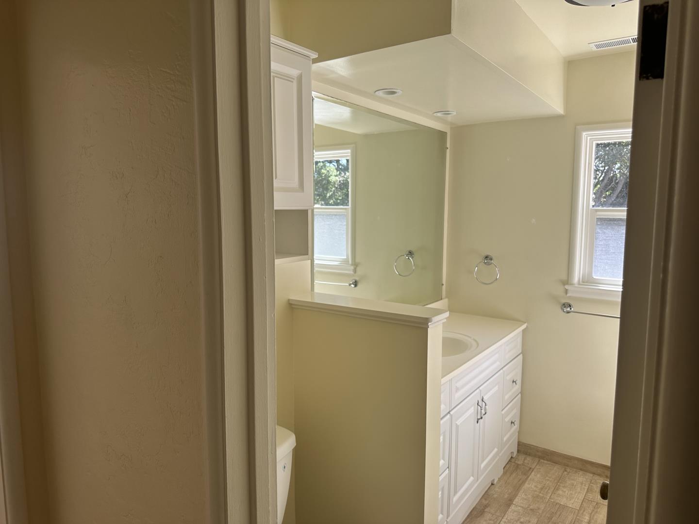 Detail Gallery Image 22 of 46 For 314 Del Robles Ave, Monterey,  CA 93940 - 3 Beds | 2 Baths