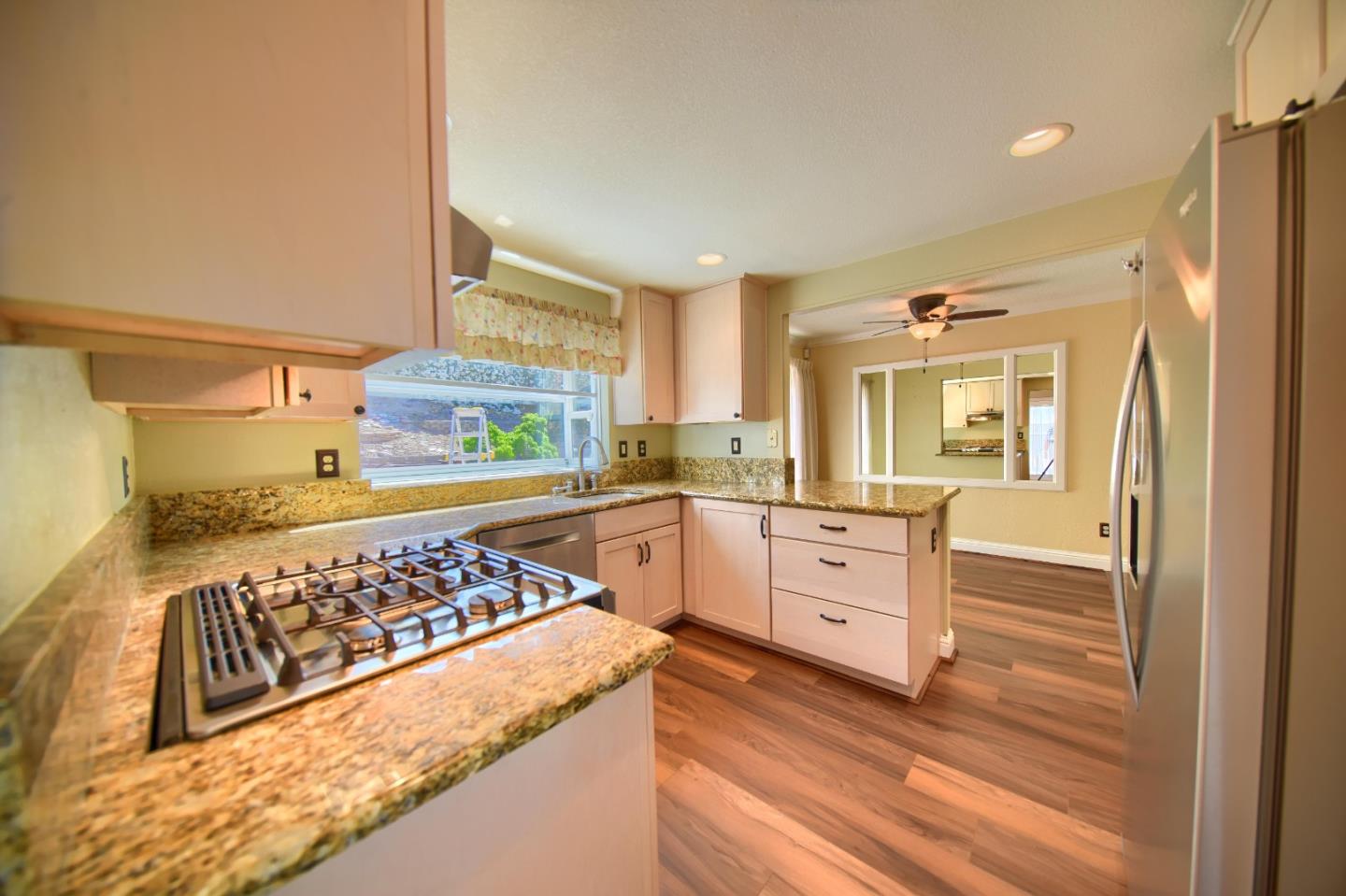 Detail Gallery Image 28 of 69 For 2911 Sunflower Dr, Antioch,  CA 94531 - 3 Beds | 2/1 Baths