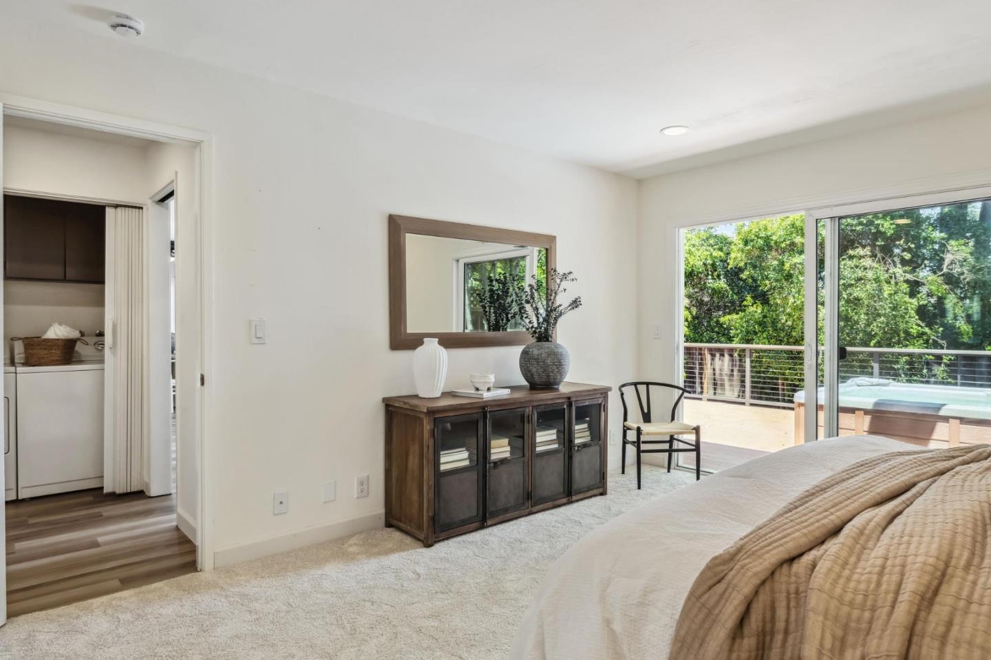 Detail Gallery Image 17 of 37 For 856 Runningwood Cir, Mountain View,  CA 94040 - 2 Beds | 2 Baths