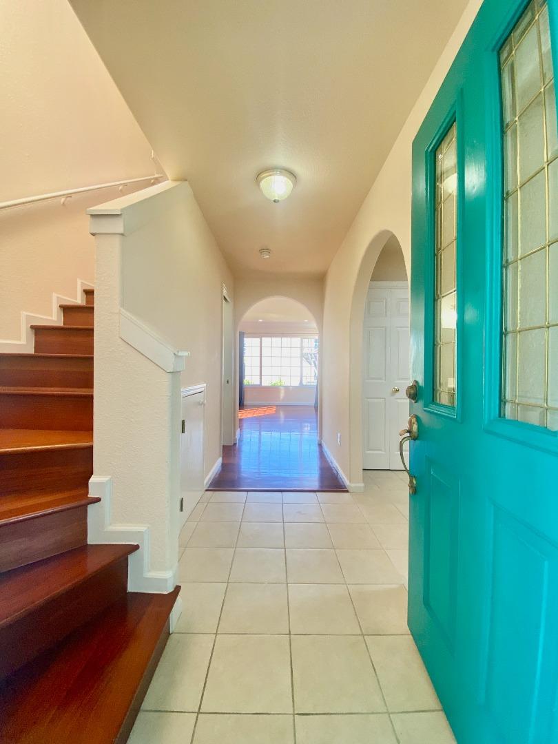 Detail Gallery Image 9 of 28 For 612 Peninsula Ave #C,  Burlingame,  CA 94010 - 2 Beds | 1/1 Baths