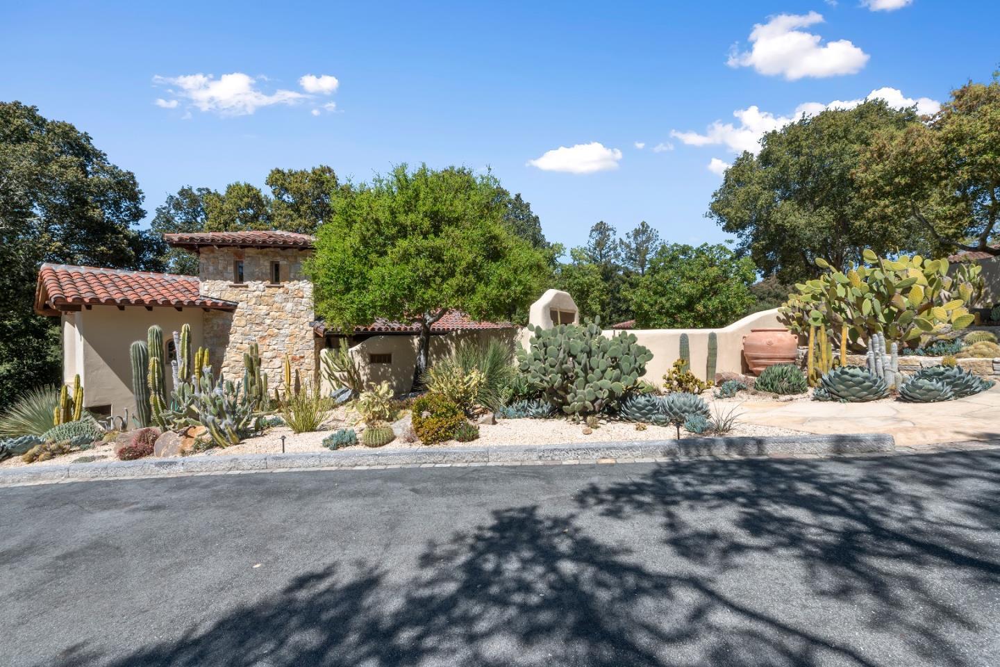 Detail Gallery Image 1 of 78 For 178 Pinon Dr, Portola Valley,  CA 94028 - 4 Beds | 4/1 Baths