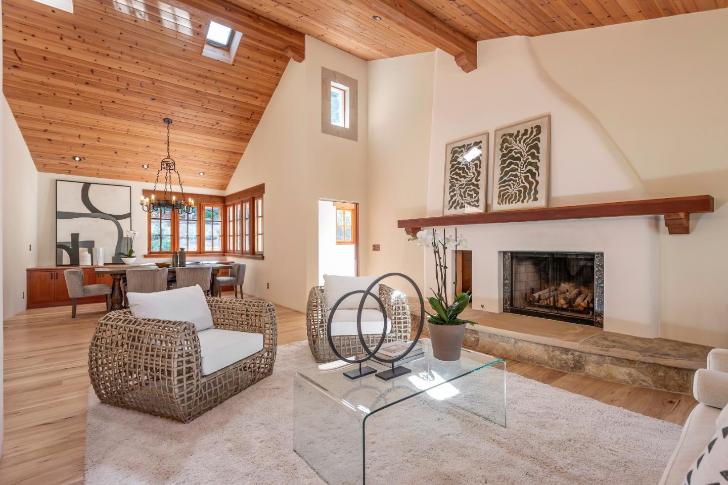 Detail Gallery Image 23 of 78 For 178 Pinon Dr, Portola Valley,  CA 94028 - 4 Beds | 4/1 Baths