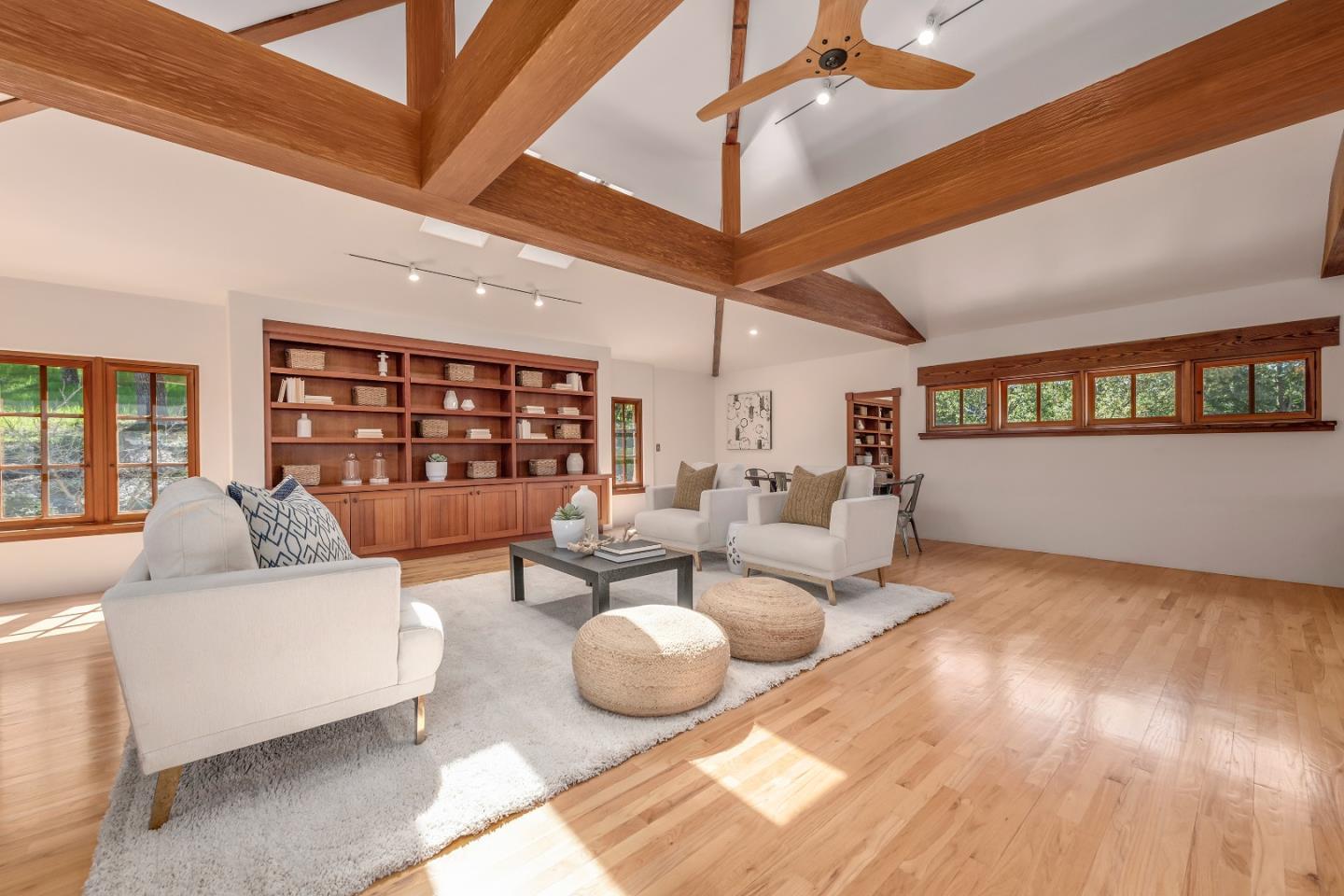 Detail Gallery Image 38 of 78 For 178 Pinon Dr, Portola Valley,  CA 94028 - 4 Beds | 4/1 Baths