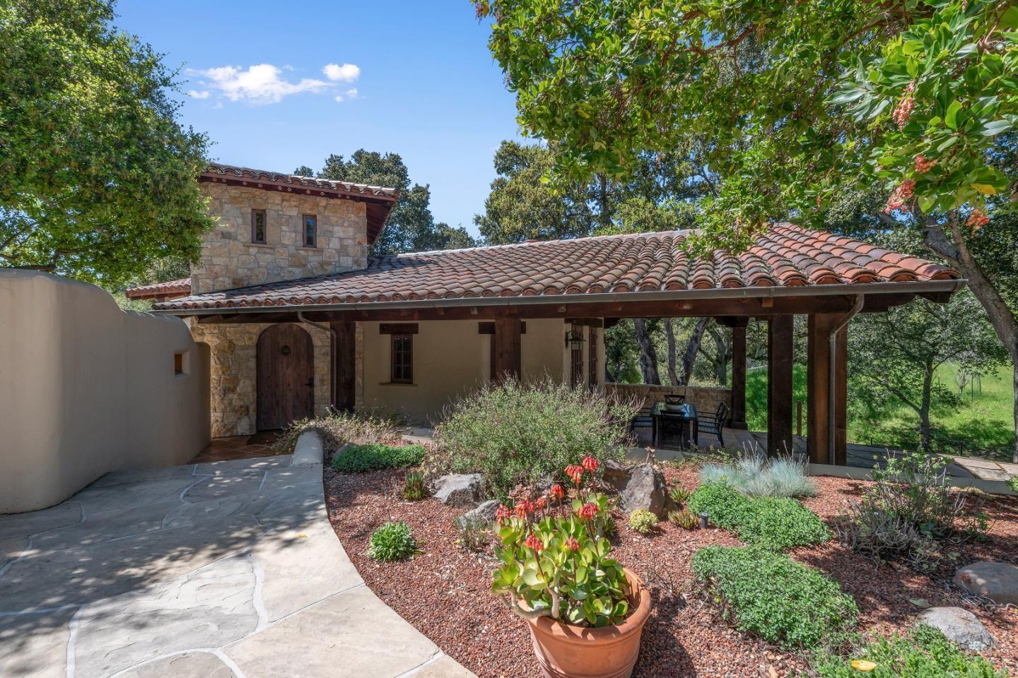 Detail Gallery Image 6 of 78 For 178 Pinon Dr, Portola Valley,  CA 94028 - 4 Beds | 4/1 Baths