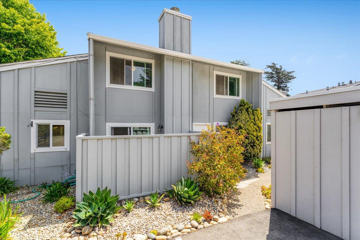 Detail Gallery Image 1 of 45 For 1416 Dolphin Dr, Aptos,  CA 95003 - 2 Beds | 1/1 Baths