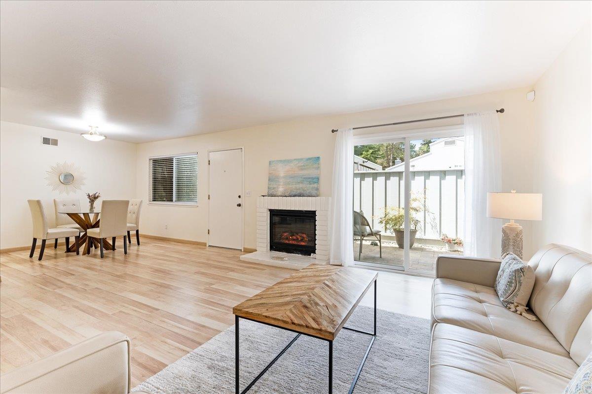 Detail Gallery Image 10 of 45 For 1416 Dolphin Dr, Aptos,  CA 95003 - 2 Beds | 1/1 Baths