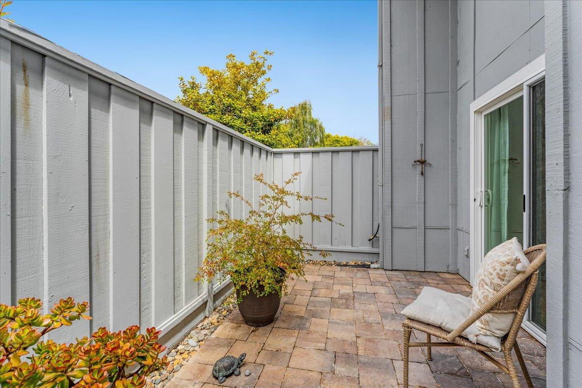 Detail Gallery Image 11 of 45 For 1416 Dolphin Dr, Aptos,  CA 95003 - 2 Beds | 1/1 Baths