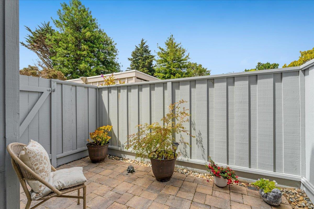 Detail Gallery Image 12 of 45 For 1416 Dolphin Dr, Aptos,  CA 95003 - 2 Beds | 1/1 Baths
