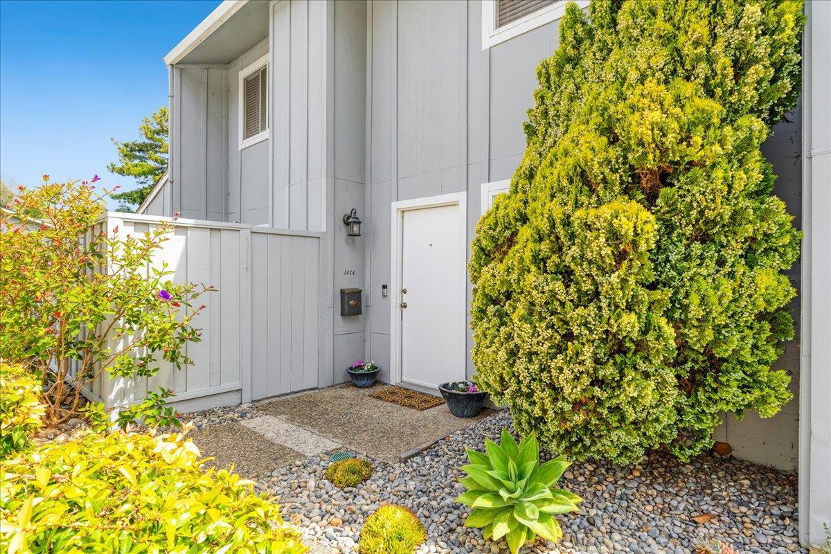 Detail Gallery Image 3 of 45 For 1416 Dolphin Dr, Aptos,  CA 95003 - 2 Beds | 1/1 Baths