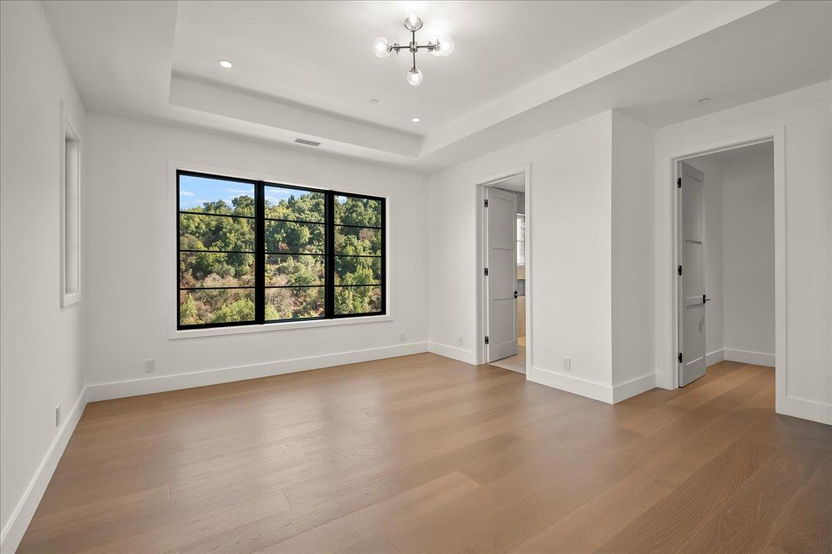 Detail Gallery Image 124 of 154 For 15814 Glen Una Dr, Los Gatos,  CA 95030 - 8 Beds | 9/4 Baths