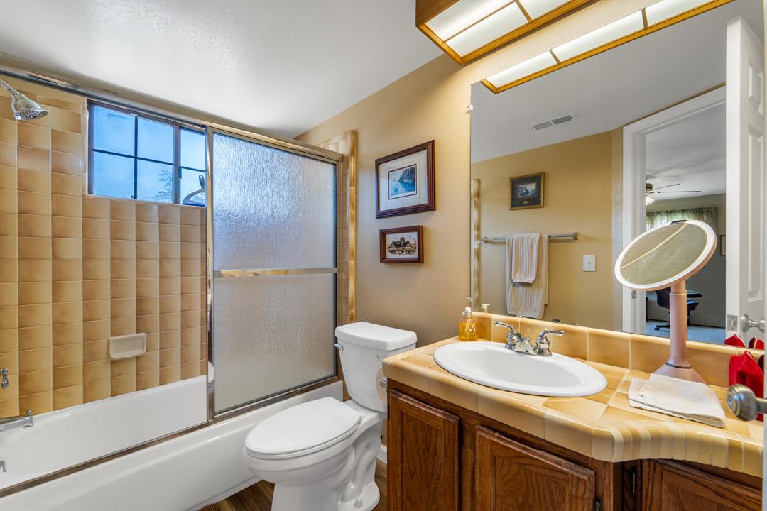 Detail Gallery Image 12 of 21 For 115 Dot Ave, Campbell,  CA 95008 - 2 Beds | 2/1 Baths