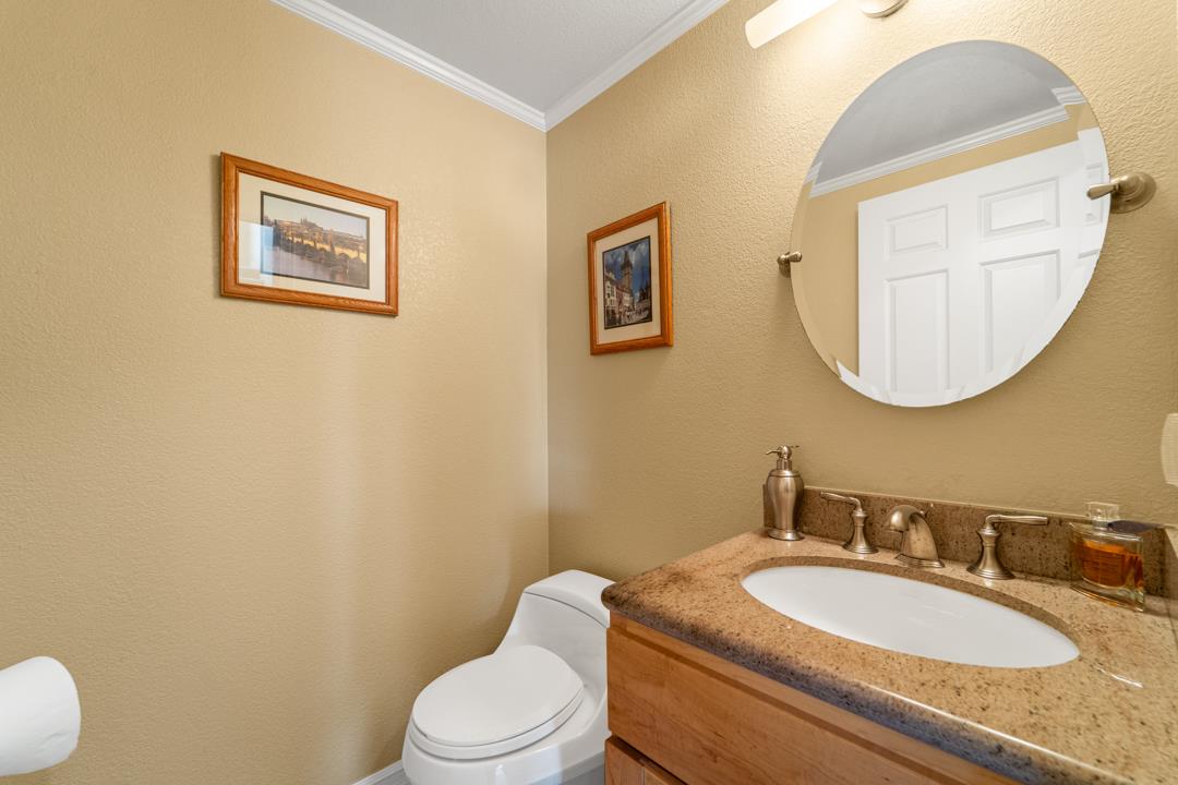 Detail Gallery Image 18 of 21 For 115 Dot Ave, Campbell,  CA 95008 - 2 Beds | 2/1 Baths