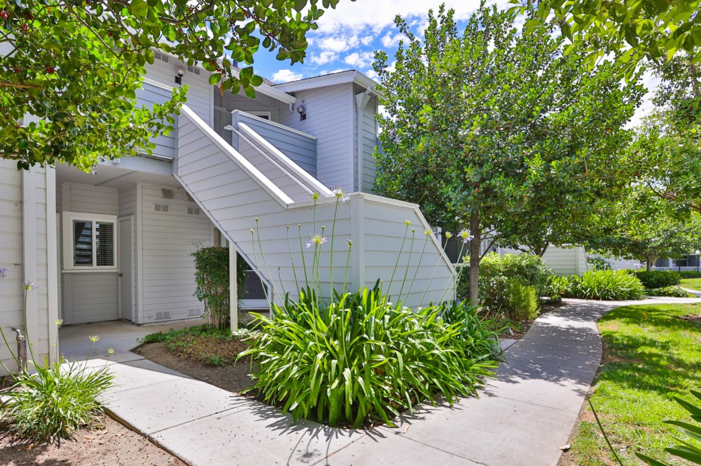 Detail Gallery Image 27 of 32 For 500 Shadowgraph Dr, San Jose,  CA 95110 - 2 Beds | 2 Baths