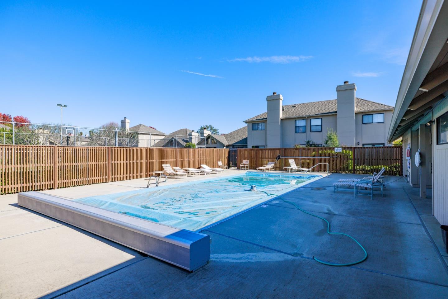 Detail Gallery Image 38 of 41 For 120 Nissen Rd #4,  Salinas,  CA 93901 - 2 Beds | 2 Baths