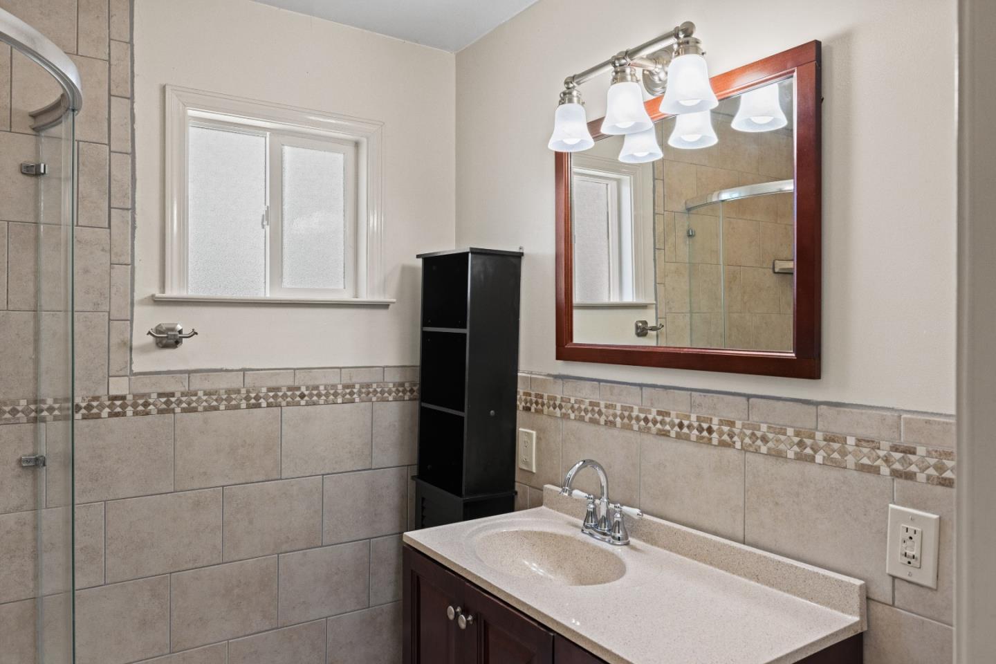 Detail Gallery Image 22 of 59 For 236 Harben Cir, Marina,  CA 93933 - 3 Beds | 2 Baths