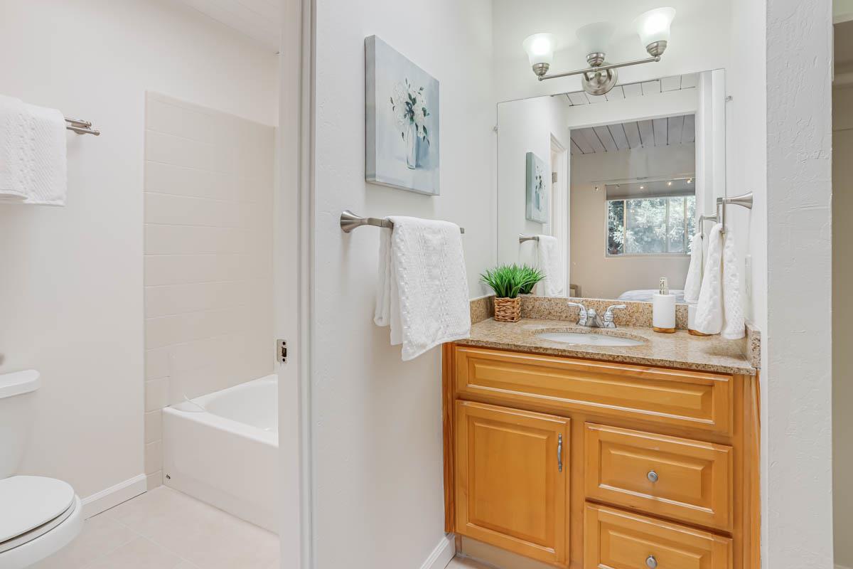 Detail Gallery Image 16 of 40 For 1149 Pomeroy Ave, Santa Clara,  CA 95051 - 4 Beds | 2/1 Baths