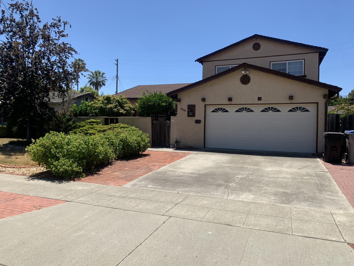 Detail Gallery Image 1 of 1 For 5845 Rohn Way, San Jose,  CA 95123 - 4 Beds | 2/1 Baths