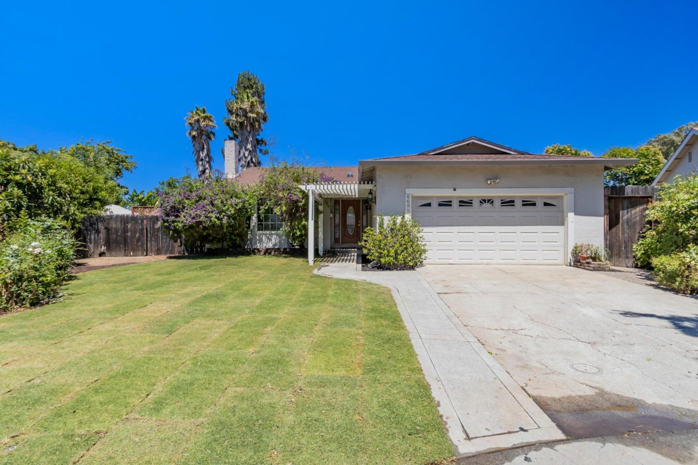 Detail Gallery Image 1 of 1 For 6698 San Anselmo Way, San Jose,  CA 95119 - 4 Beds | 2 Baths