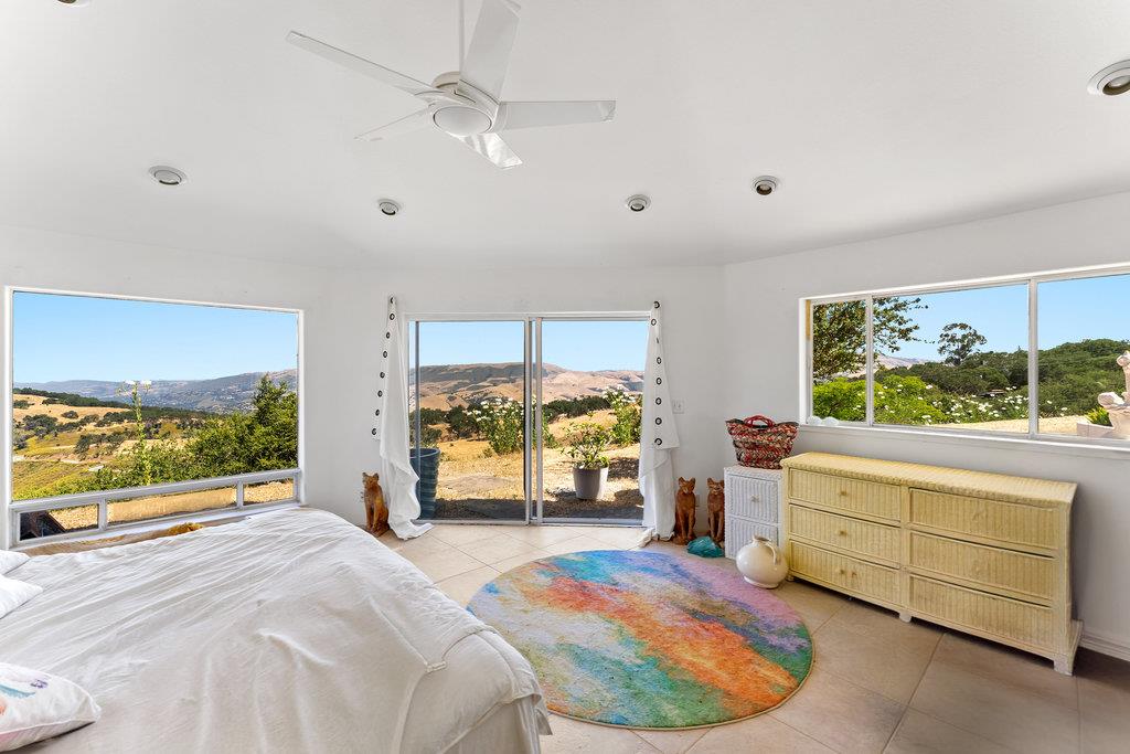 Detail Gallery Image 12 of 32 For 34901 Sky Ranch Rd, Carmel Valley,  CA 93924 - 2 Beds | 1 Baths