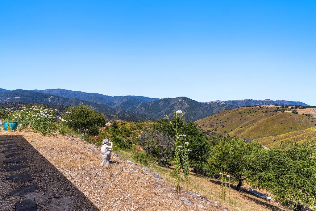 Detail Gallery Image 17 of 32 For 34901 Sky Ranch Rd, Carmel Valley,  CA 93924 - 2 Beds | 1 Baths