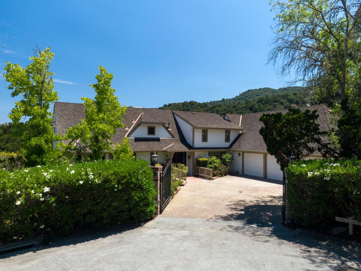 Detail Gallery Image 1 of 1 For 24692 Olive Tree Ct, Los Altos Hills,  CA 94024 - 5 Beds | 4/2 Baths