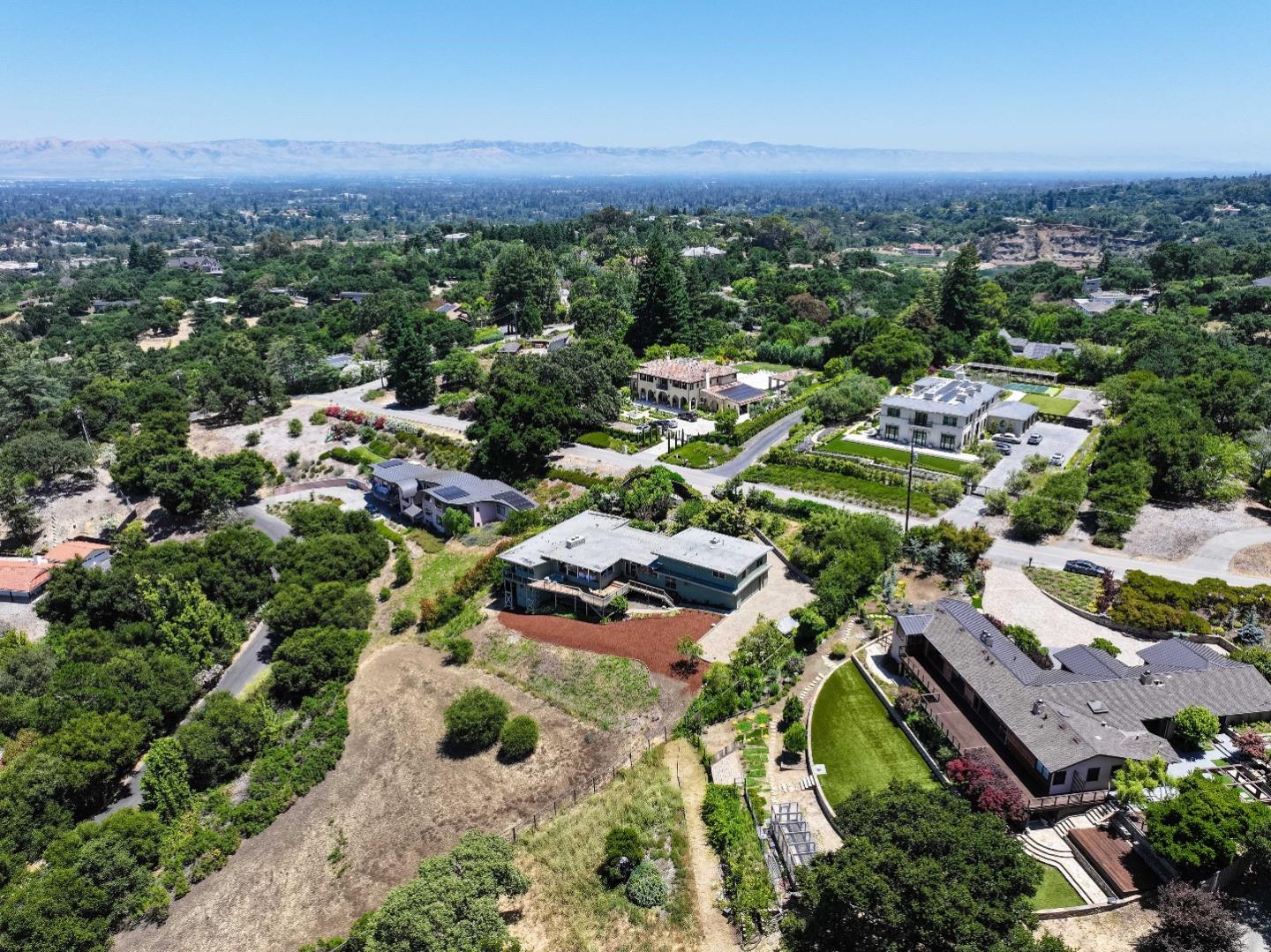 Detail Gallery Image 41 of 41 For 25111 La Loma Dr, Los Altos Hills,  CA 94022 - 7 Beds | 4/1 Baths