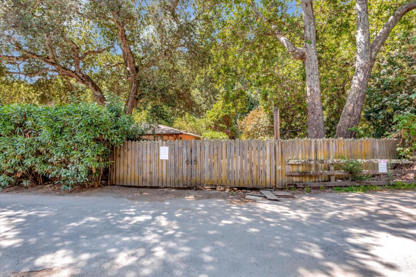 Detail Gallery Image 19 of 25 For 5 Lazy Oaks, Carmel Valley,  CA 93924 - 3 Beds | 2 Baths