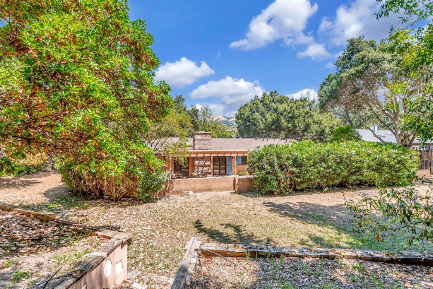 Detail Gallery Image 20 of 25 For 5 Lazy Oaks, Carmel Valley,  CA 93924 - 3 Beds | 2 Baths