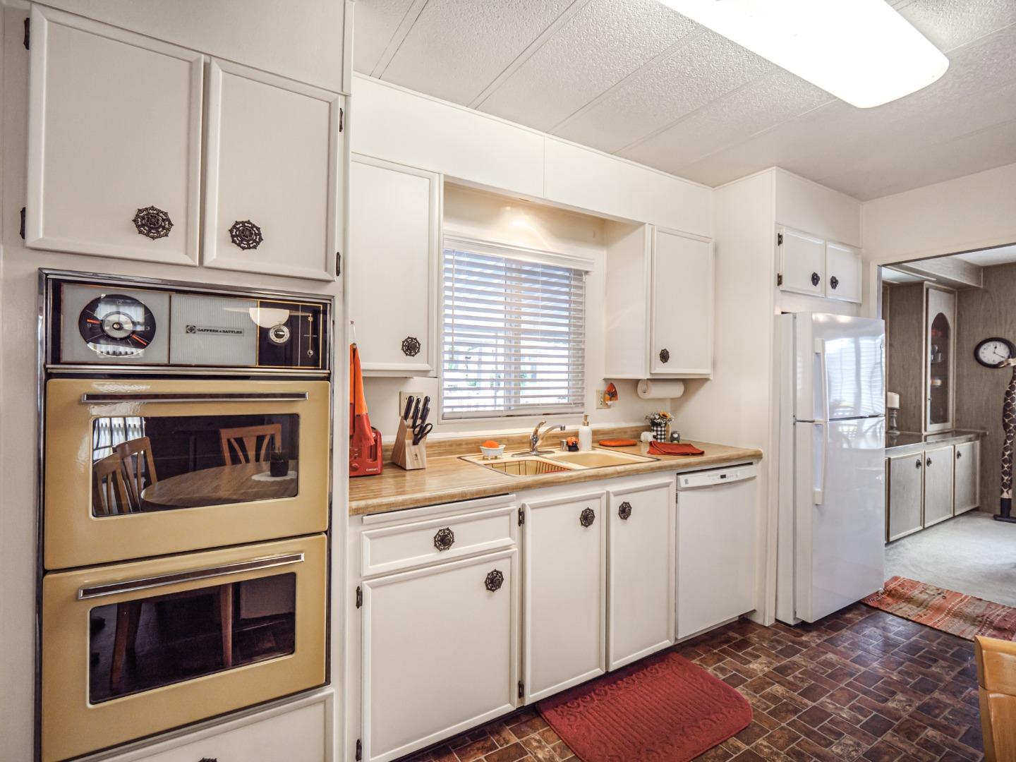 Detail Gallery Image 21 of 55 For 2655 Brommer St #26,  Santa Cruz,  CA 95062 - 2 Beds | 2 Baths