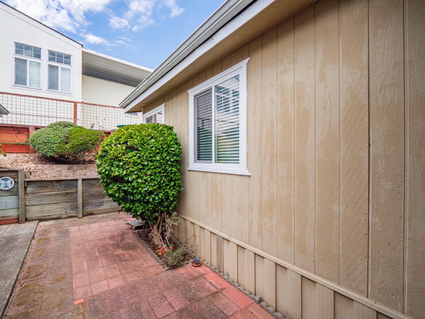 Detail Gallery Image 35 of 55 For 2655 Brommer St #26,  Santa Cruz,  CA 95062 - 2 Beds | 2 Baths