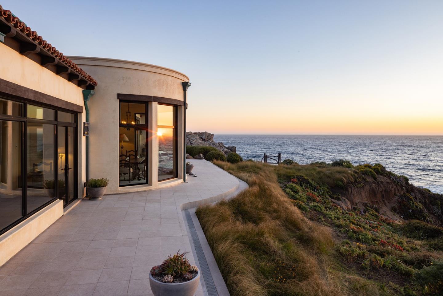 Detail Gallery Image 25 of 31 For 36654 Highway 1, Carmel,  CA 93923 - 3 Beds | 3 Baths