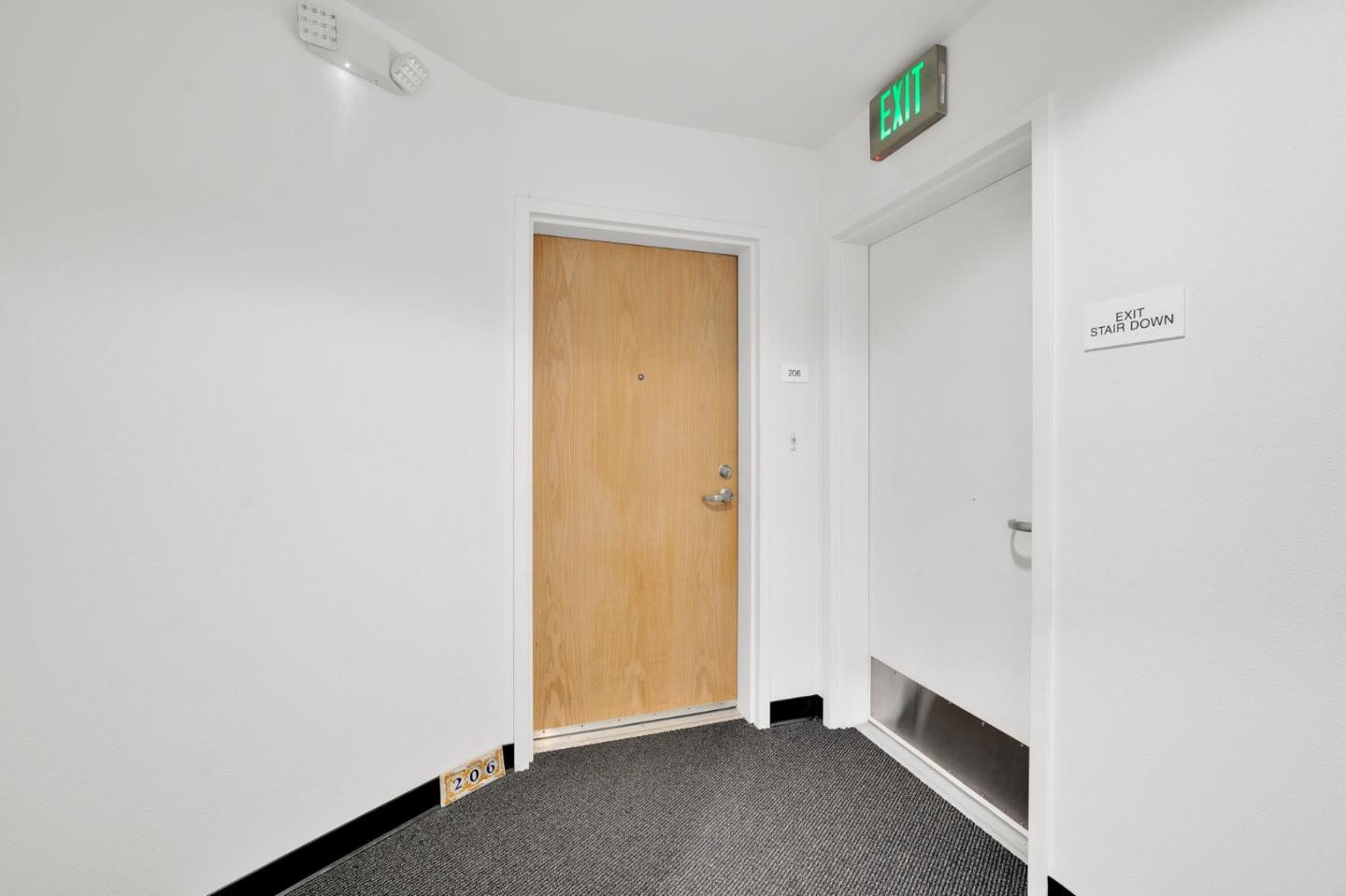 Detail Gallery Image 8 of 29 For 31 Page St #206,  San Francisco,  CA 94102 - 1 Beds | 1 Baths