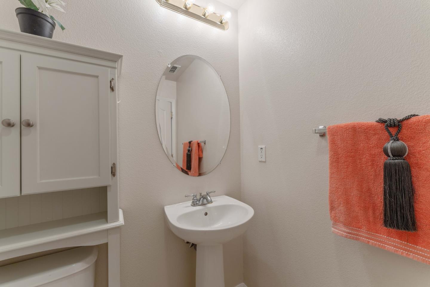 Detail Gallery Image 22 of 41 For 166 Barcelona Dr, Tracy,  CA 95377 - 4 Beds | 2/1 Baths