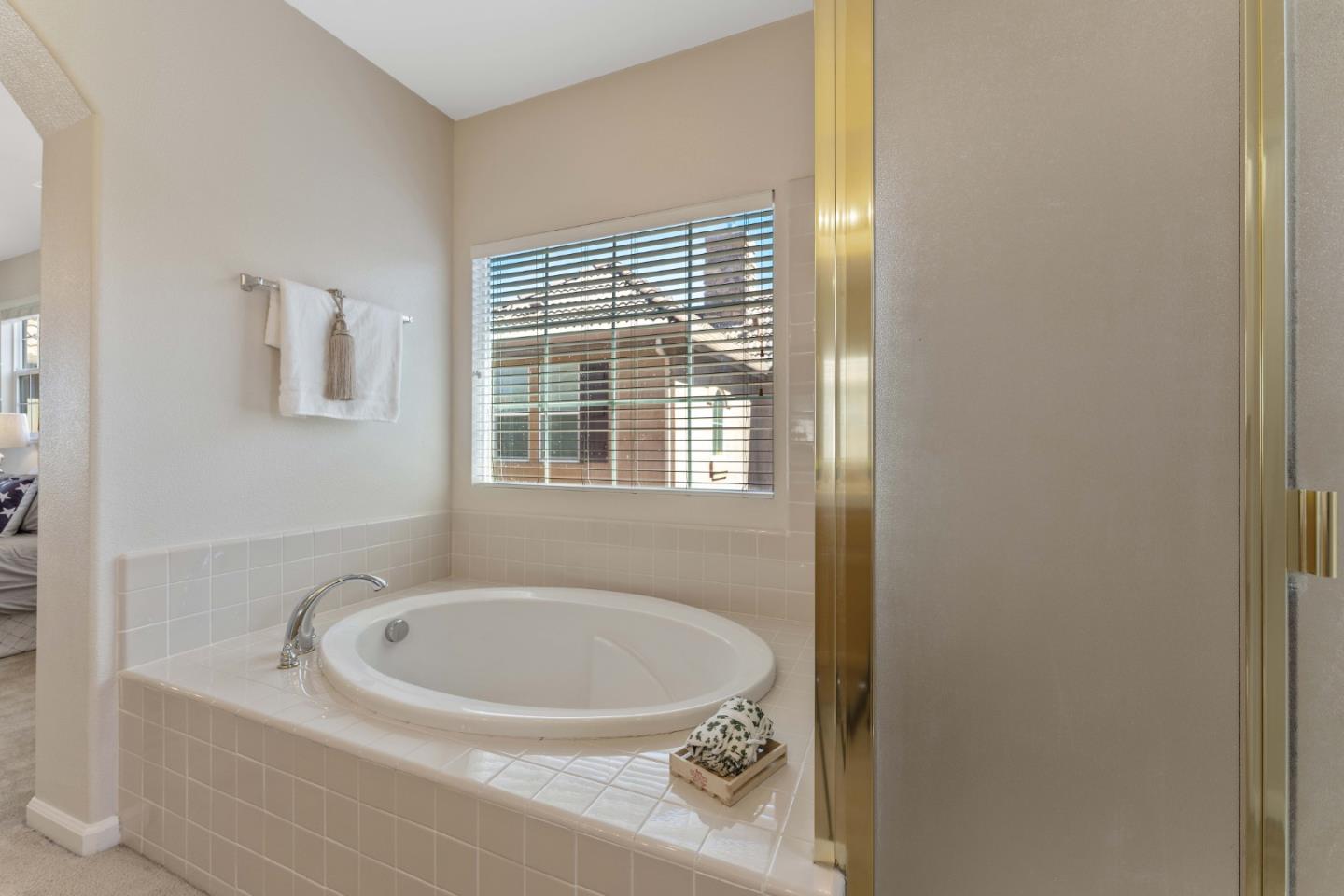 Detail Gallery Image 31 of 41 For 166 Barcelona Dr, Tracy,  CA 95377 - 4 Beds | 2/1 Baths