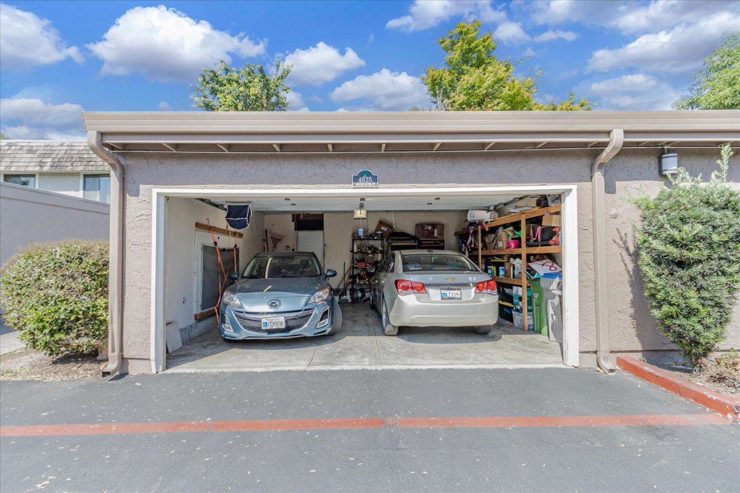 Detail Gallery Image 30 of 33 For 4625 Adobe River Ct, San Jose,  CA 95136 - 3 Beds | 2/1 Baths