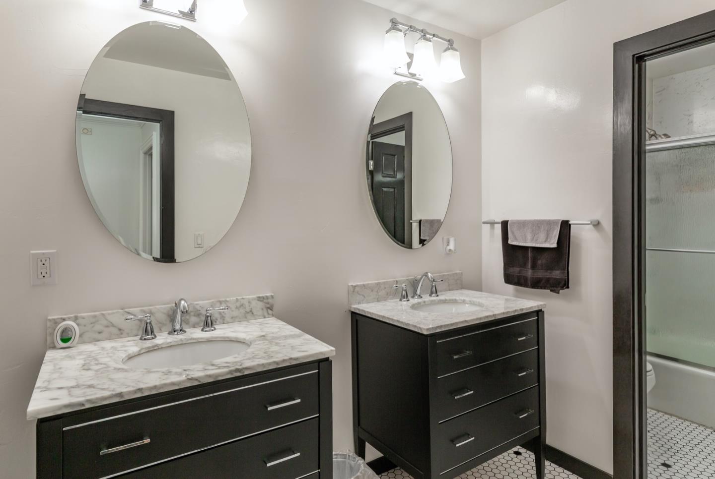 Detail Gallery Image 15 of 25 For 17310 Hendry, Morgan Hill,  CA 95037 - 6 Beds | 5 Baths