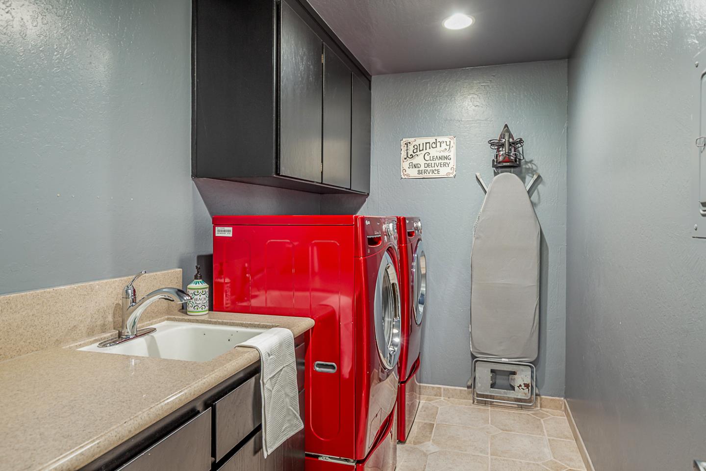 Detail Gallery Image 25 of 25 For 17310 Hendry, Morgan Hill,  CA 95037 - 6 Beds | 5 Baths