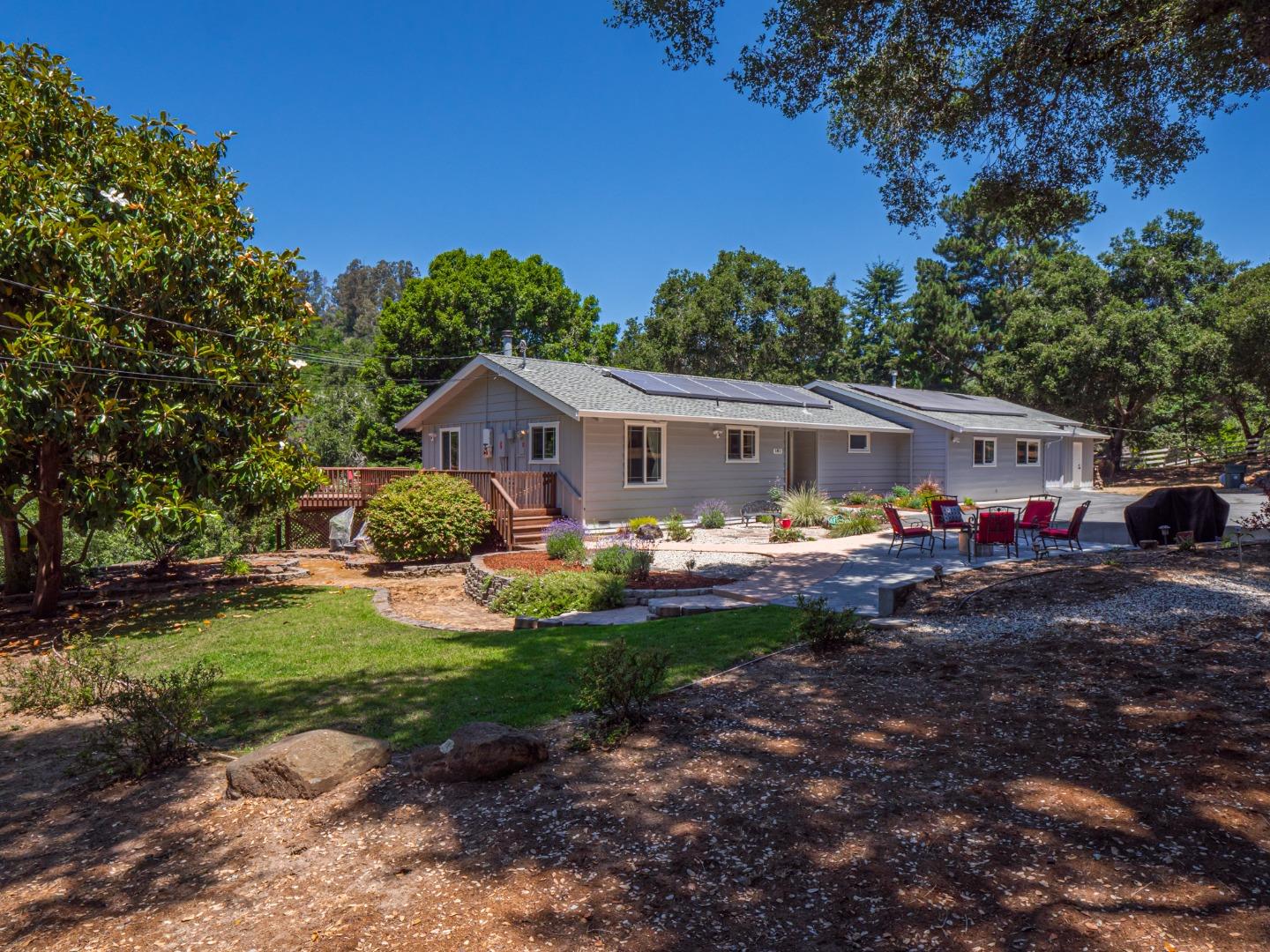 Detail Gallery Image 1 of 1 For 181 Barnes Rd, Aptos,  CA 95003 - 3 Beds | 2 Baths