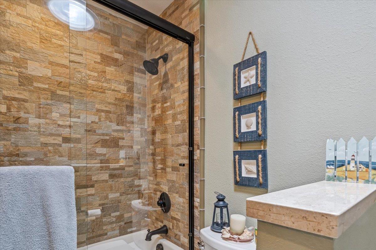 Detail Gallery Image 22 of 52 For 440 Mary Dr, Hollister,  CA 95023 - 3 Beds | 2 Baths