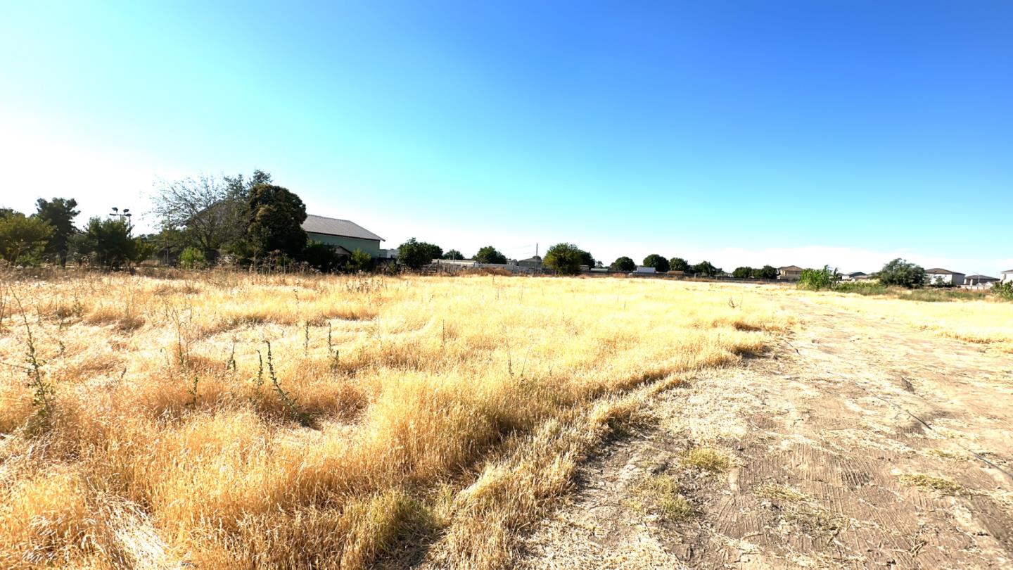 Detail Gallery Image 19 of 30 For 3226 E Childs Ave, Merced,  CA 95341 - 4 Beds | 1 Baths