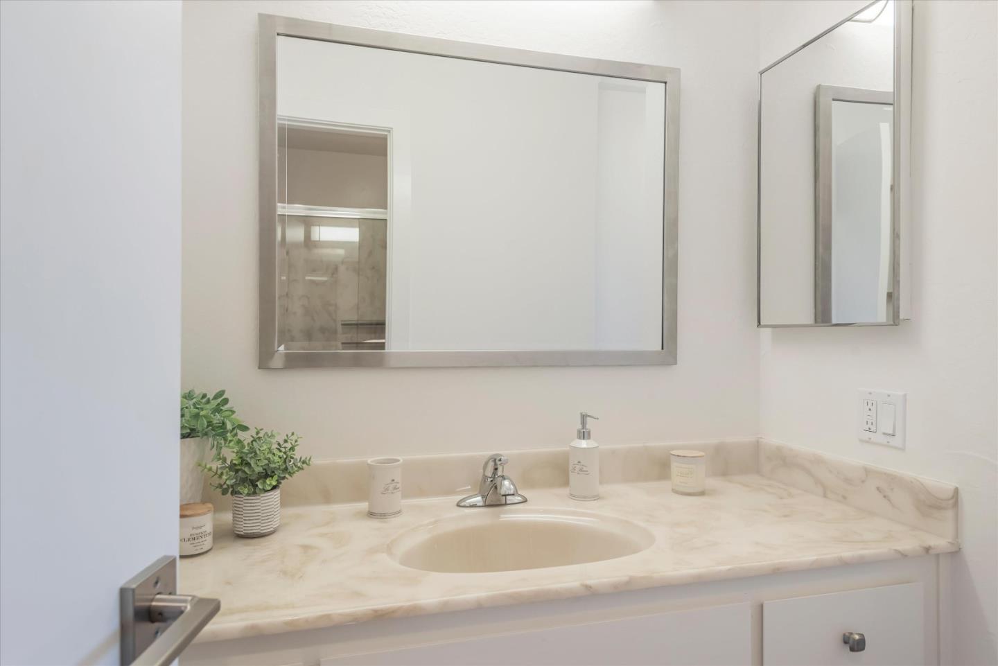 Detail Gallery Image 12 of 26 For 1550 Frontera Way #309,  Millbrae,  CA 94030 - 2 Beds | 2 Baths