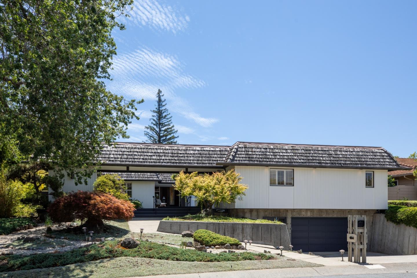 Detail Gallery Image 1 of 1 For 450 San Domingo Way, Los Altos,  CA 94022 - 5 Beds | 4 Baths