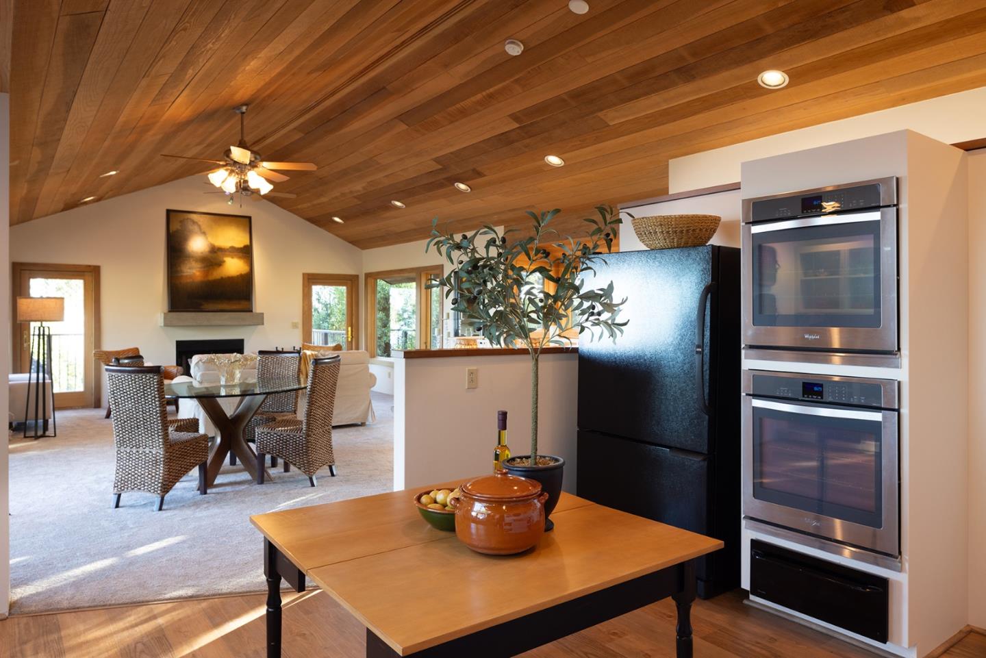 Detail Gallery Image 16 of 30 For 48657 Highway 1, Big Sur Coast,  CA 93920 - 3 Beds | 3/1 Baths