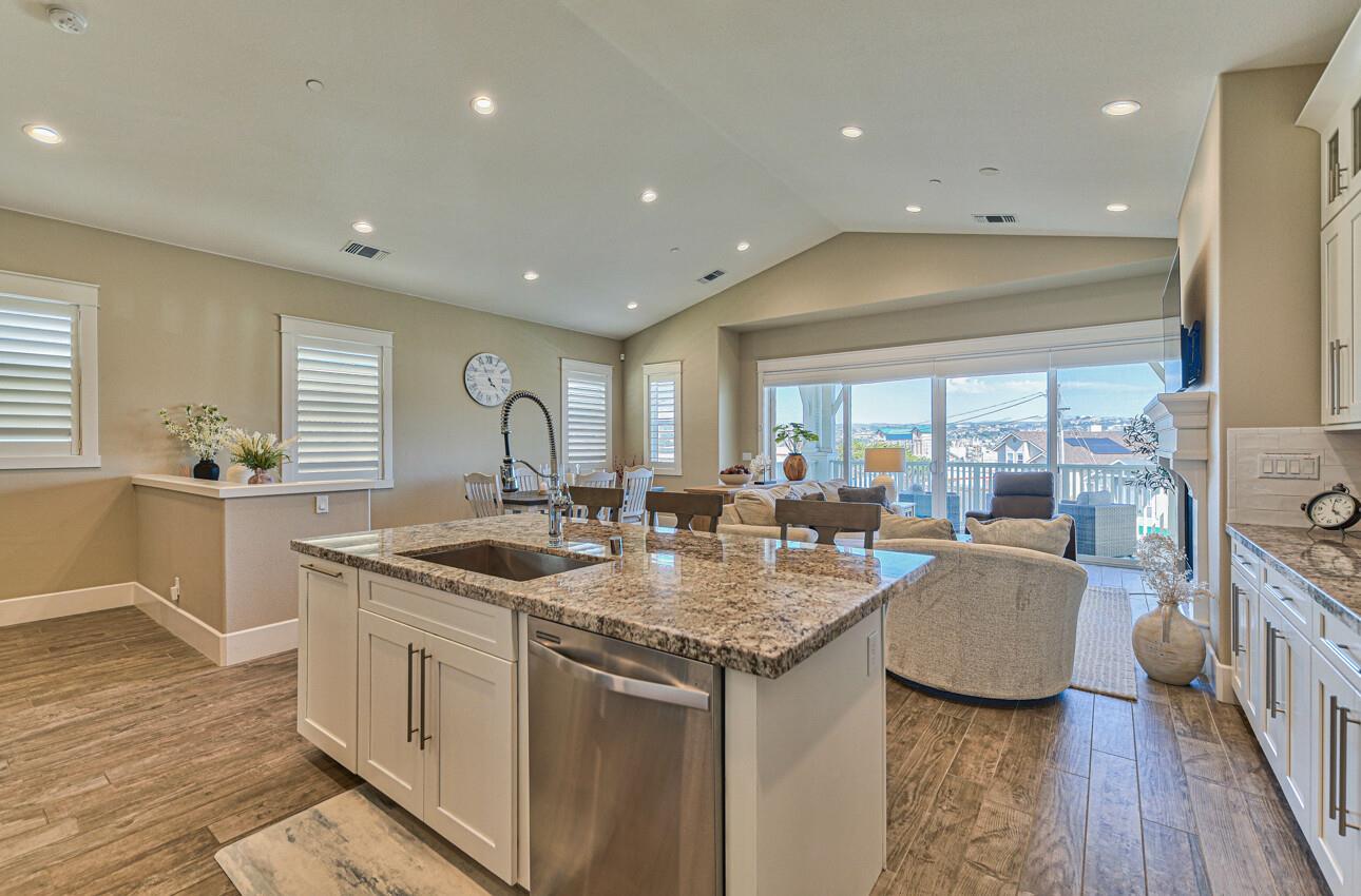 Detail Gallery Image 17 of 40 For 1865 Ocean View Ave, Sand City,  CA 93955 - 3 Beds | 2/1 Baths